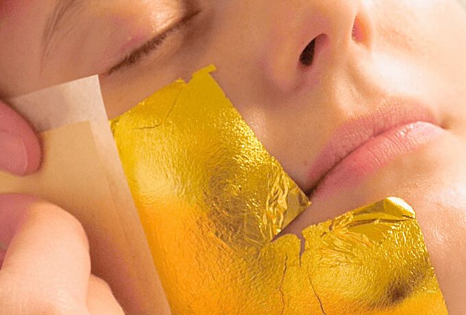 cosmetic-gold-for-facial-treatement