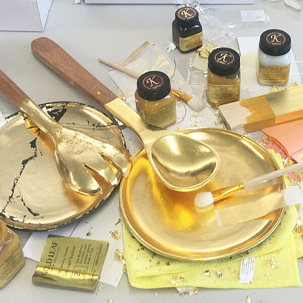 gilding-workshop-with-instacoll-high-gloss-gilding-at-gold-leaf-nz