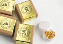 Gold Flakes Edible Flakes, 24k Gold Flakes buy at Gold Leaf NZ